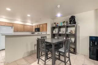 Photo #4: 6254196 Listing