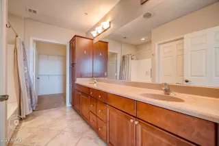Photo #3: 6254272 Listing 