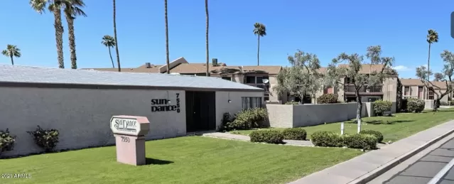 MLS: 6254359 Condo For Sale