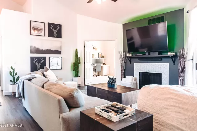 MLS: 6254476 Condo For Sale