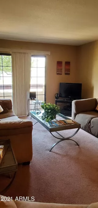 Photo #2: 6254630 Listing