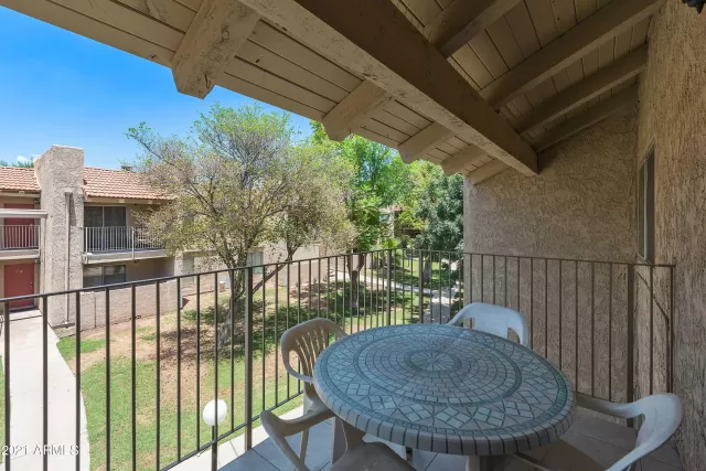 MLS: 6254647 Condo For Sale