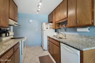 Photo #6: 6254647 Listing