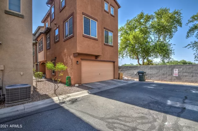 MLS: 6254790 Condo For Sale