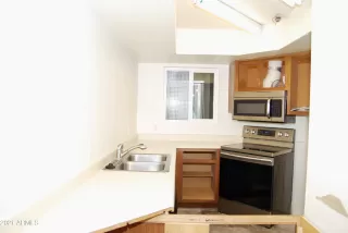 Photo #2: 6254851 Listing