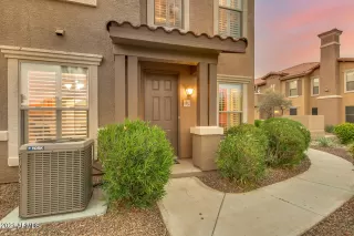 Photo #5: 6254969 Listing