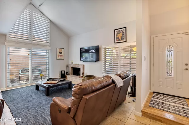 MLS: 6255149 Condo For Sale