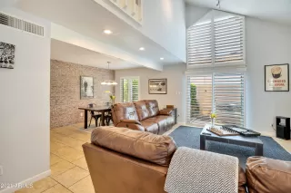 Photo #1: 6255149 Listing