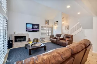 Photo #2: 6255149 Listing