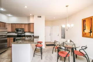 Photo #2: 6255168 Listing