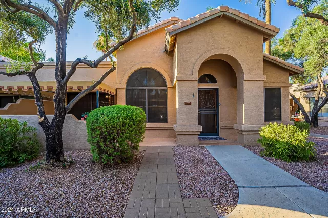 MLS: 6255180 Condo For Sale