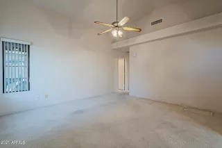 Photo #3: 6255180 Listing