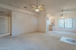 Photo #4: 6255180 Listing