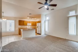 Photo #6: 6255223 Listing