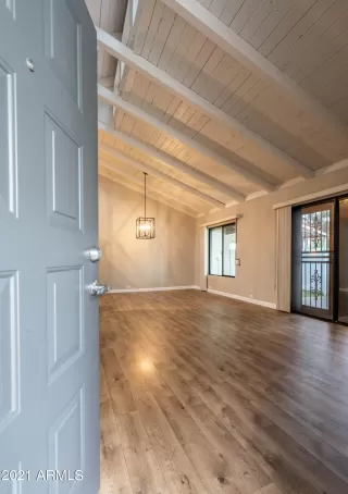 Photo #3: 6255335 Listing