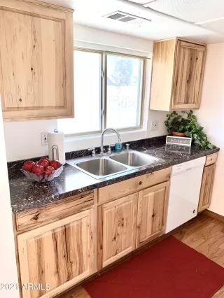 Photo #1: 6255362 Listing