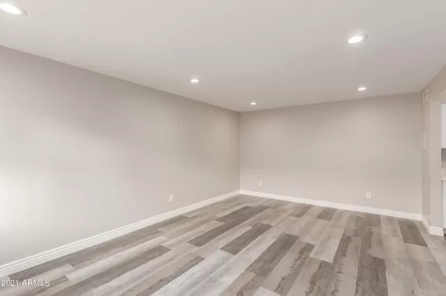 MLS: 6255460 Condo For Sale