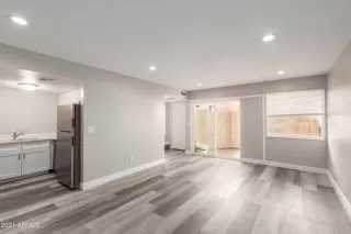 Photo #2: 6255460 Listing 