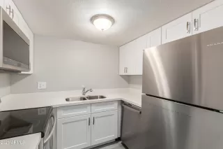 Photo #4: 6255460 Listing 