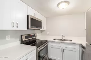 Photo #5: 6255460 Listing 