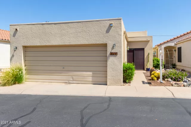 MLS: 6255543 Condo For Sale