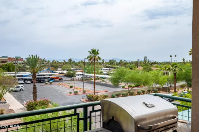 MLS: 6255686 Condo For Sale