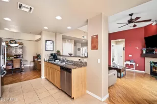 Photo #6: 6255686 Listing 