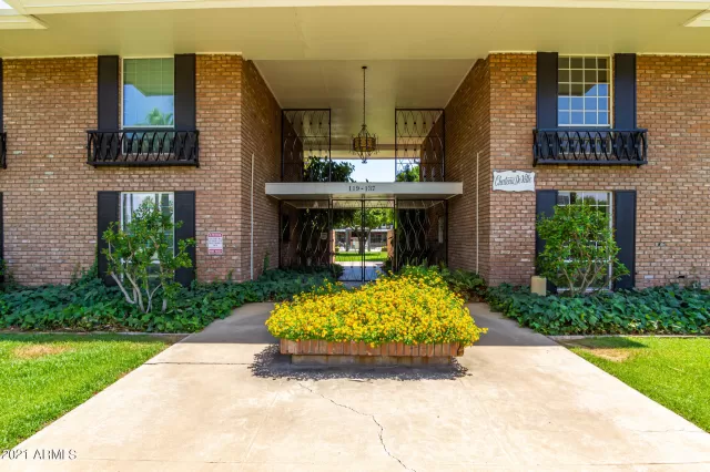 MLS: 6255753 Condo For Sale