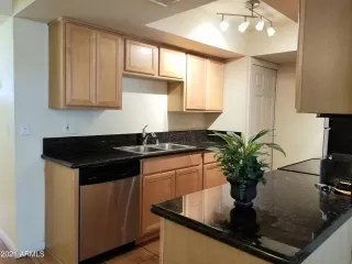 Photo #1: 6255800 Listing