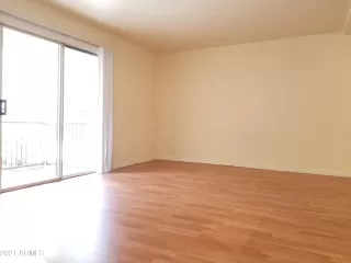 Photo #3: 6255800 Listing