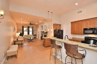 Photo #5: 6255824 Listing