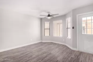 Photo #2: 6255835 Listing