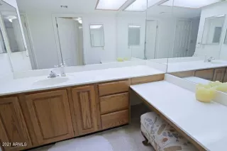 Photo #6: 6255883 Listing