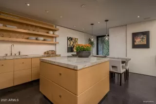 Photo #6: 6255899 Listing 