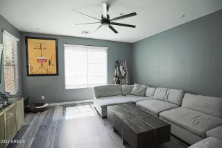 Photo #4: 6255920 Listing