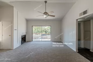 Photo #4: 6255925 Listing