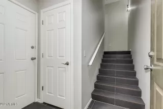 Photo #2: 6255958 Listing