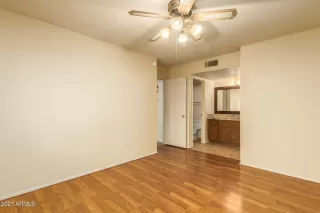 Photo #2: 6256003 Listing 