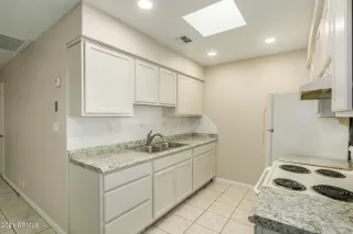 Photo #2: 6256019 Listing 