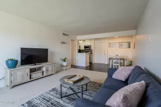 Photo #2: 6256098 Listing