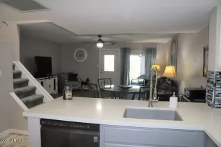 Photo #5: 6256297 Listing 