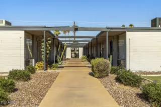 Photo #2: 6256328 Listing