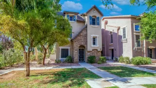 Photo #6: 6256367 Listing