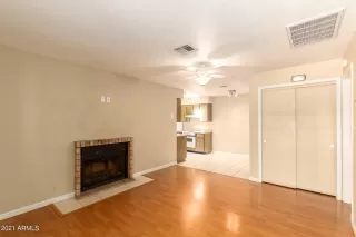 Photo #4: 6256369 Listing