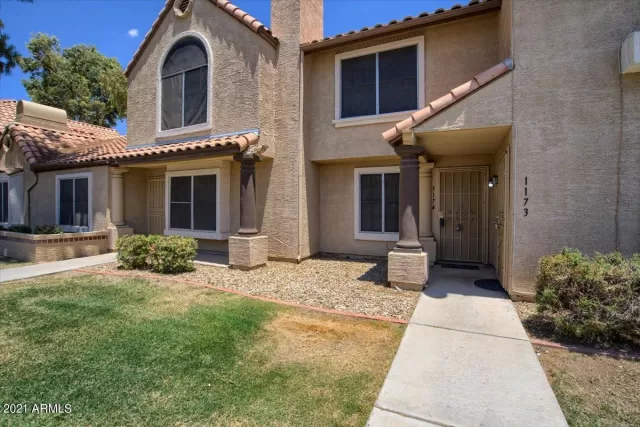 MLS: 6256388 Condo For Sale