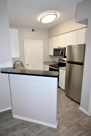 Photo #4: 6256403 Listing 