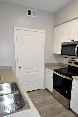 Photo #6: 6256403 Listing 