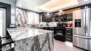 Photo #5: 6256566 Listing 