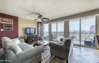 Photo #3: 6256653 Listing 