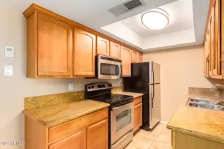 Photo #2: 6256676 Listing 